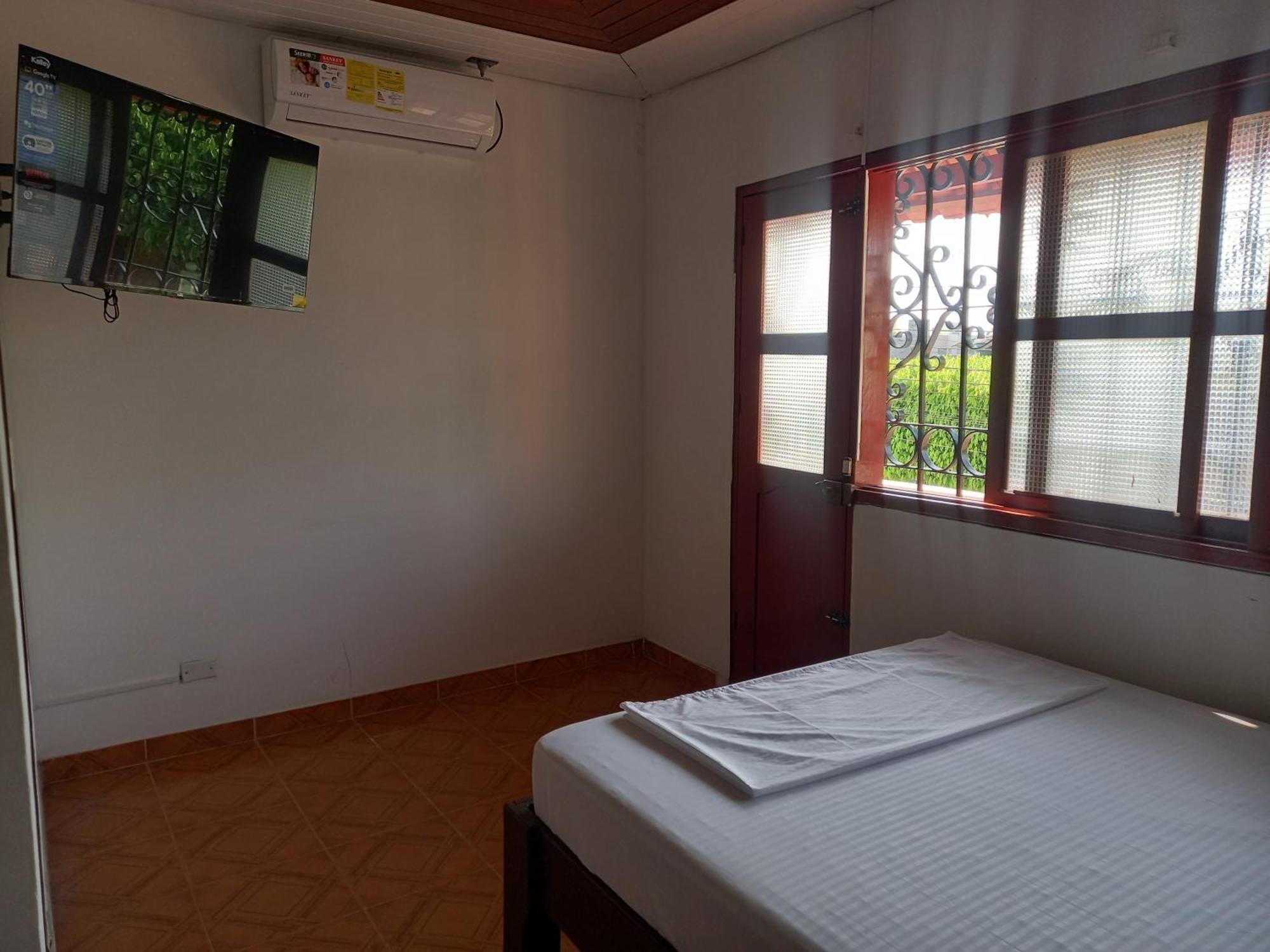 El Jaguar Casa Hotel Leticia Eksteriør billede